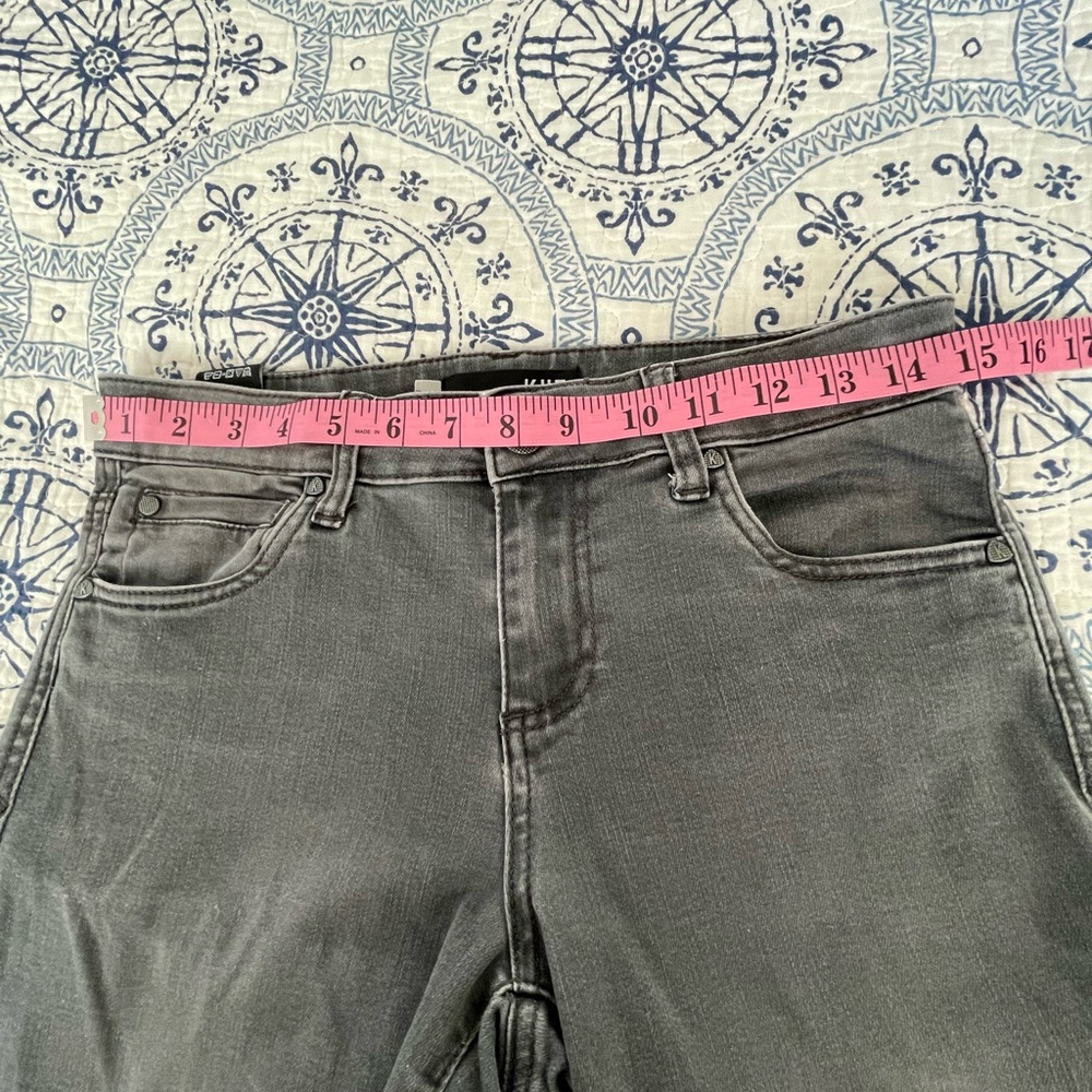 Kut from the Kloth Toothpick Skinny Jeans, Black wash, Women Size 4 - Picture 8 of 10